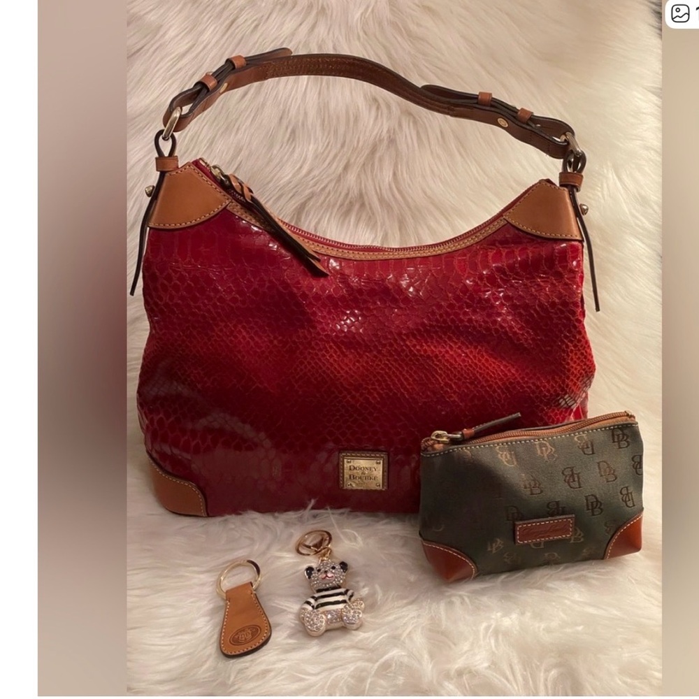 EUC Dooney & Bourke Erica Bag Bundle/DB Pouch/2 Keychains